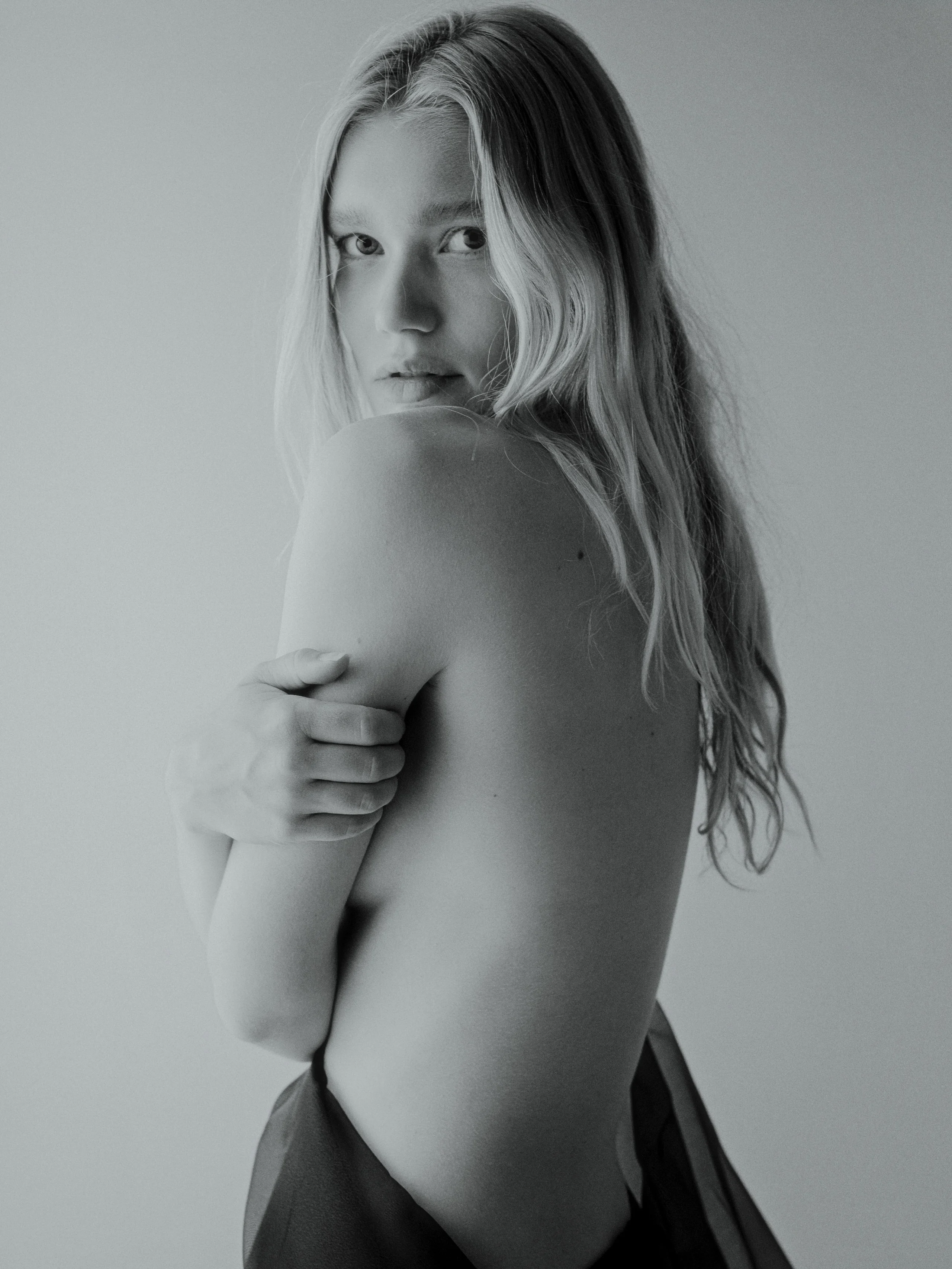 UN]VEILED (Mathilde)