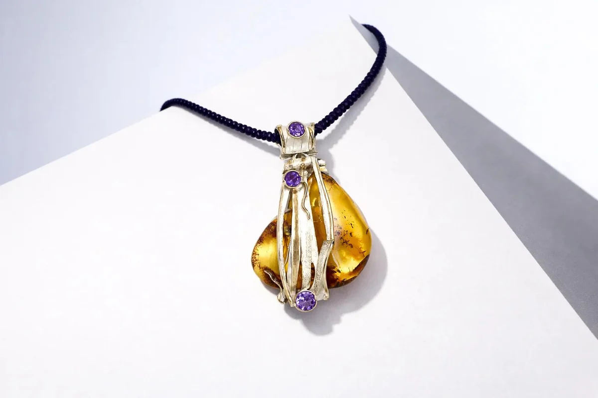 Pendant Neclace